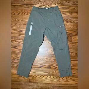 Nike Men's Forest Green Cargo Sport Pants Sz M 30 Great condition!